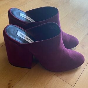 Steve Madden Women's Wine Suede Mules